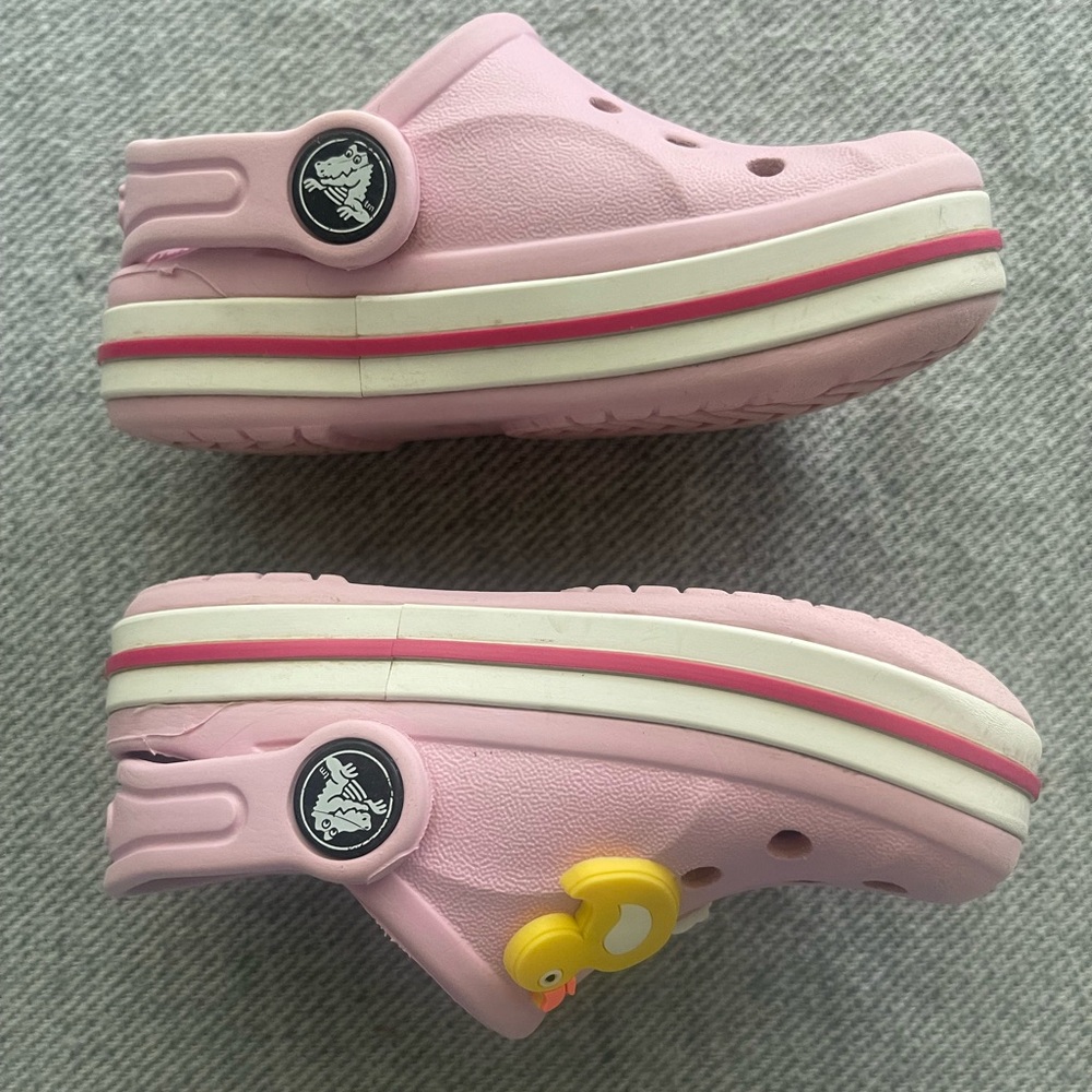 CROCS Kids Size 6C Light Pink Clogs with Fun Charms - Picture 3 of 13